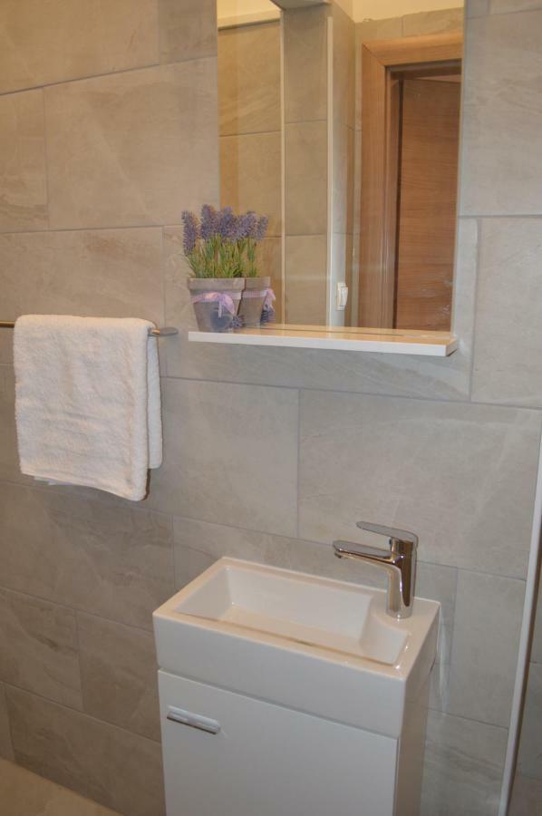 Studios & Apartments Porto Ζαντάρ Εξωτερικό φωτογραφία