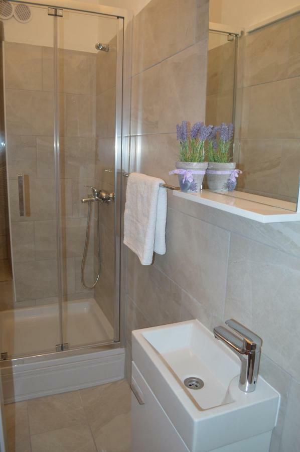 Studios & Apartments Porto Ζαντάρ Εξωτερικό φωτογραφία